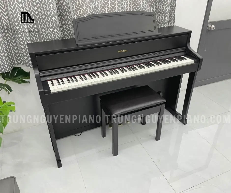 Đàn Piano điện Roland HP605GP
