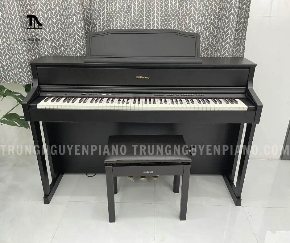 Đàn Piano điện Roland HP605GP
