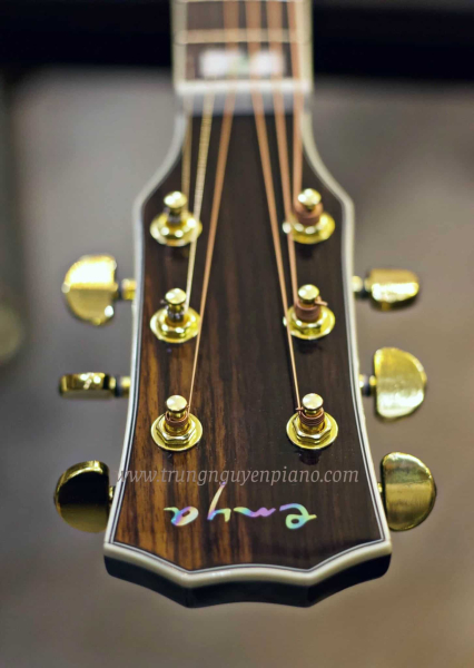 Đàn Guitar Enya ED18 dùng khóa đúc chống rỉ sét