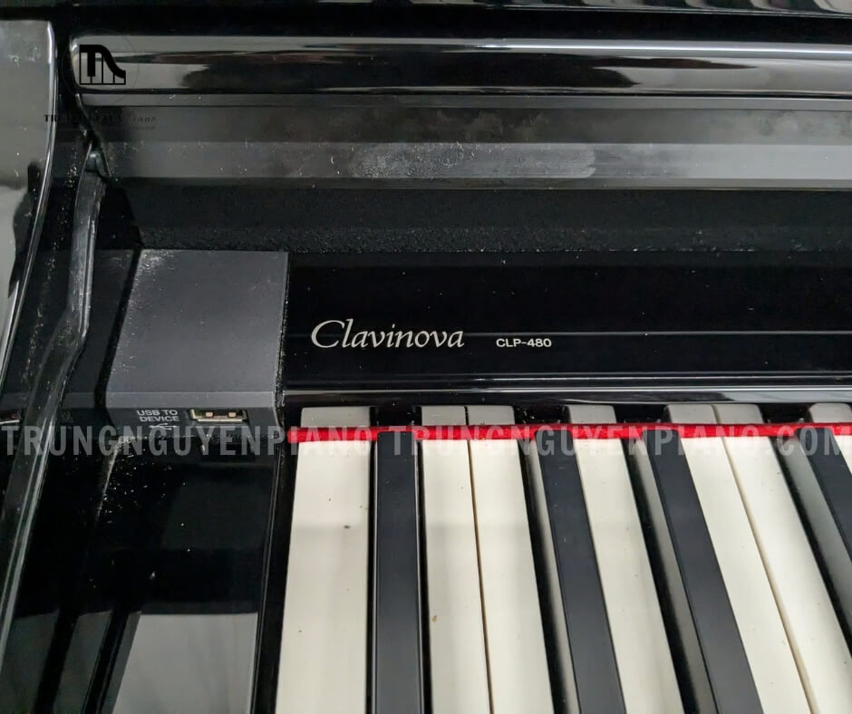 Piano Điện Yamaha CLP480 PE 4 Piano Điện Yamaha CLP480 PE có âm thanh chân thực và trải nghiệm khi chơi nhạc tuyệt vời