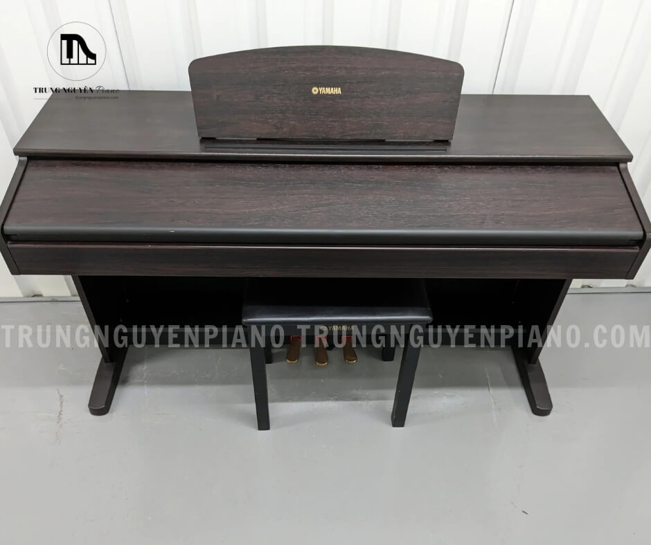 Piano Điện Yamaha YDP121 4 Đàn piano điện Yamaha YDP 121 phù hợp để luyện tập và sáng tác nhạc
