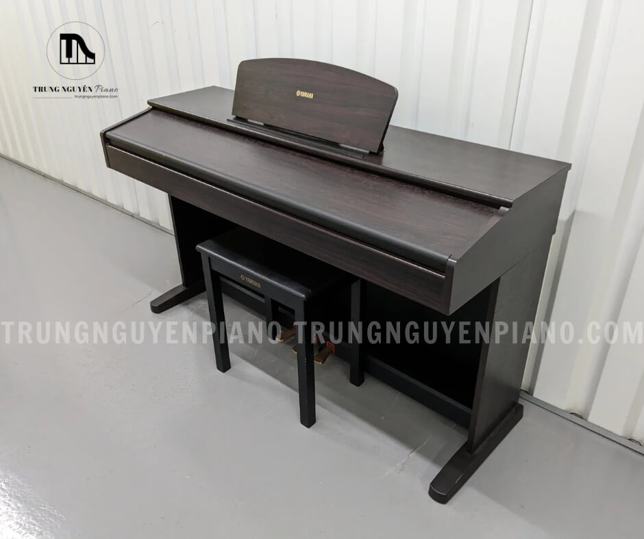 Piano Điện Yamaha YDP121 3 Đàn piano YDP121 có 3 bàn đạp