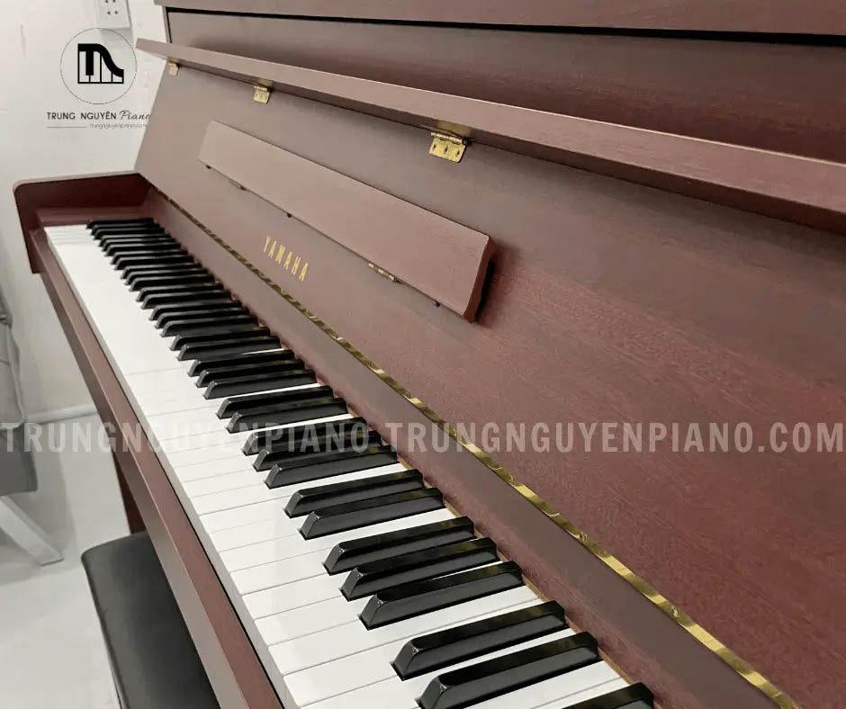 Piano Yamaha DUP5 5 Piano Yamaha DUP5