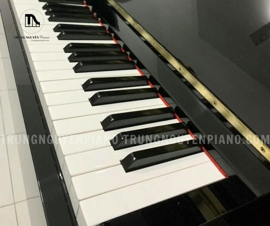 Đàn Piano Kawai KS3F 3 Đàn Piano Kawai KS3F trang bị bàn phím chất lượng và có độ nhạy cao