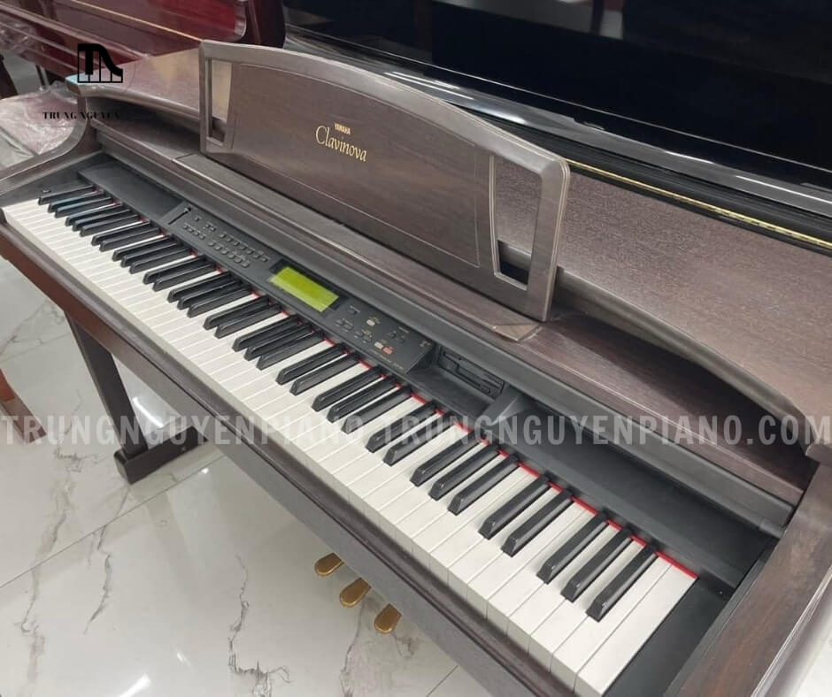 Đàn Piano Yamaha CLP 911 4 Thiết kế của Đàn Piano Yamaha CLP 911 tôn lên vẻ sang trọng và đẳng cấp