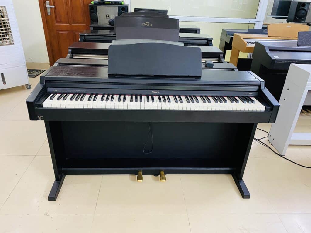 Đàn Piano Điện Roland HP145 6 dan-piano-dien-roland-hp145