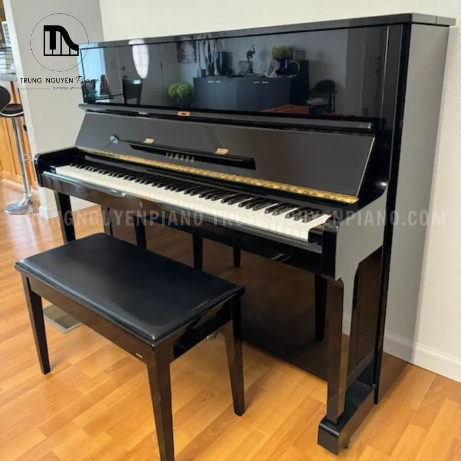 dan-piano-yamaha-u1e