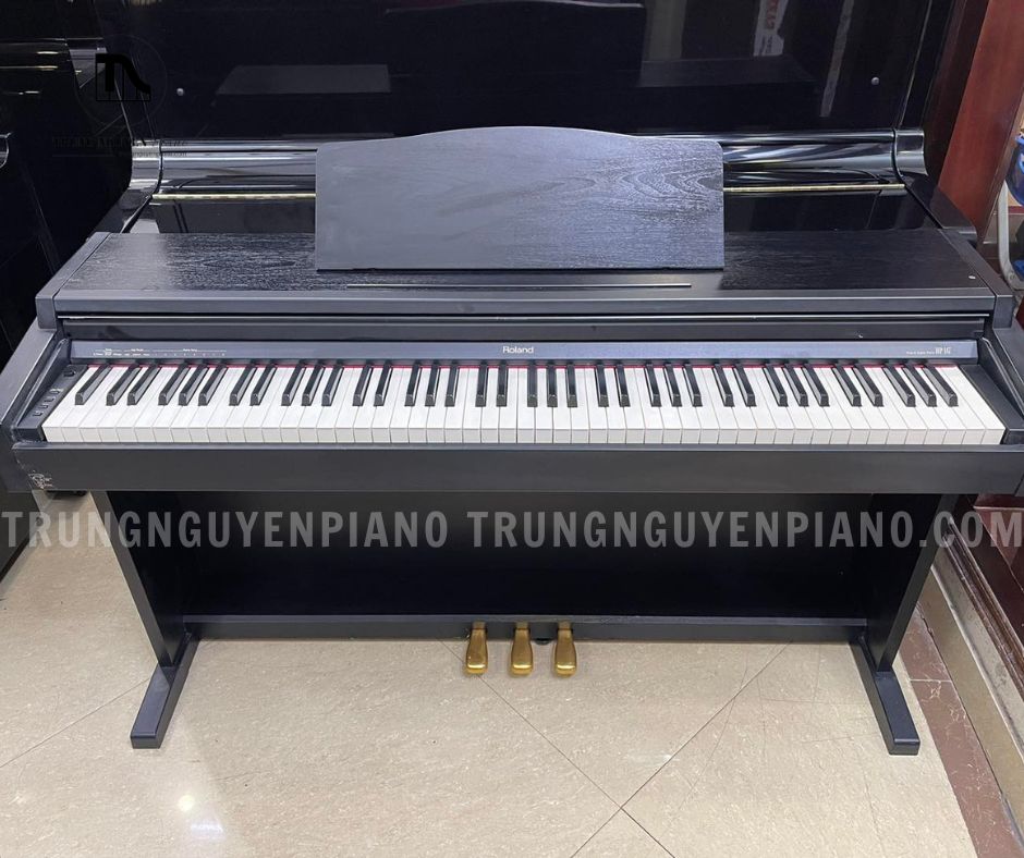 Đàn Piano Điện Roland HP147