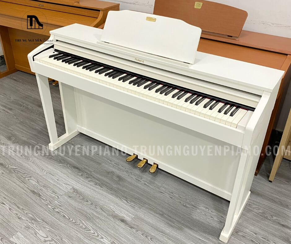 Đàn Piano điện Roland HP504 là một trong những cây đàn piano điện tại gia bán chạy nhất của Roland