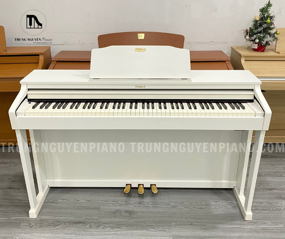 Piano Điện Roland HP504 5 Piano Điện Roland HP504 có bàn phím mượt mà và kiểu dáng sang trọng
