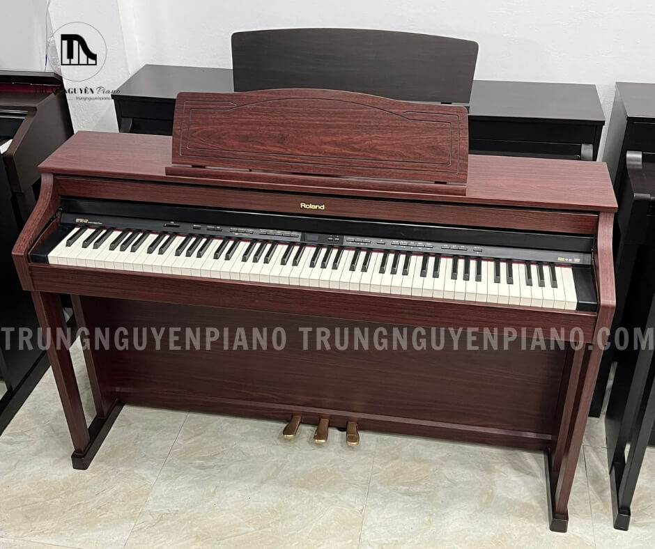 Piano Điện Roland HP505 GP 3 Piano điện Roland HP505 GP có hệ thống âm thanh đa chiều