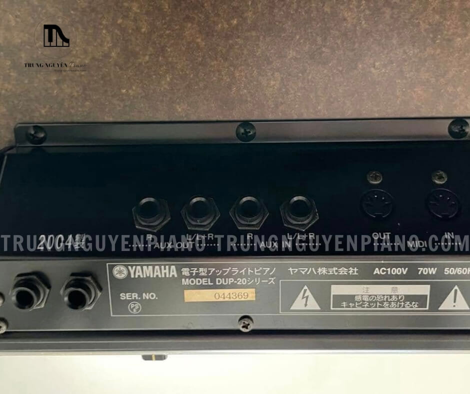 Đàn Piano Yamaha DUP20 4 Đàn Piano Yamaha DUP20