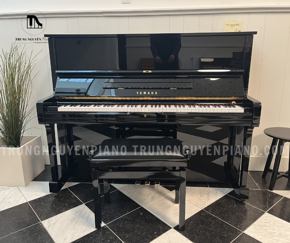 Đàn Piano Yamaha U1A