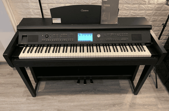 Yamaha-cvp705