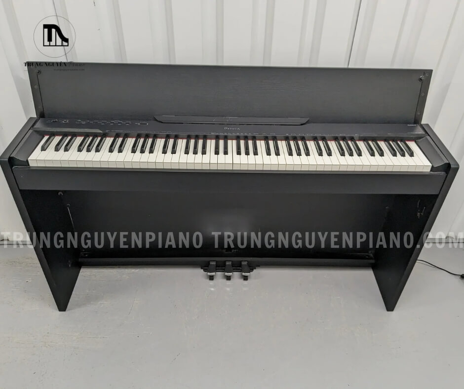 Piano Điện Casio PX830 kết hợp thiết kế phủ gỗ thông màu đen nhám sang trọng