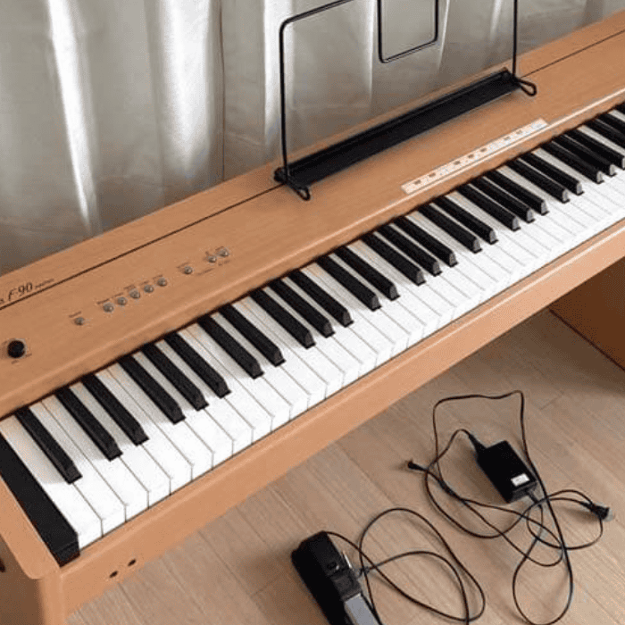 piano-dien-roland-f90