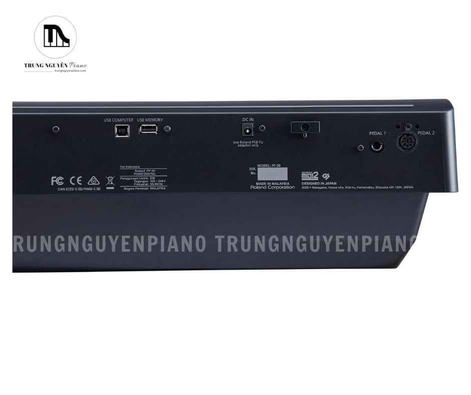 Piano điện Roland FP30 7 Các cổng kết nối của Piano điện Roland FP30
