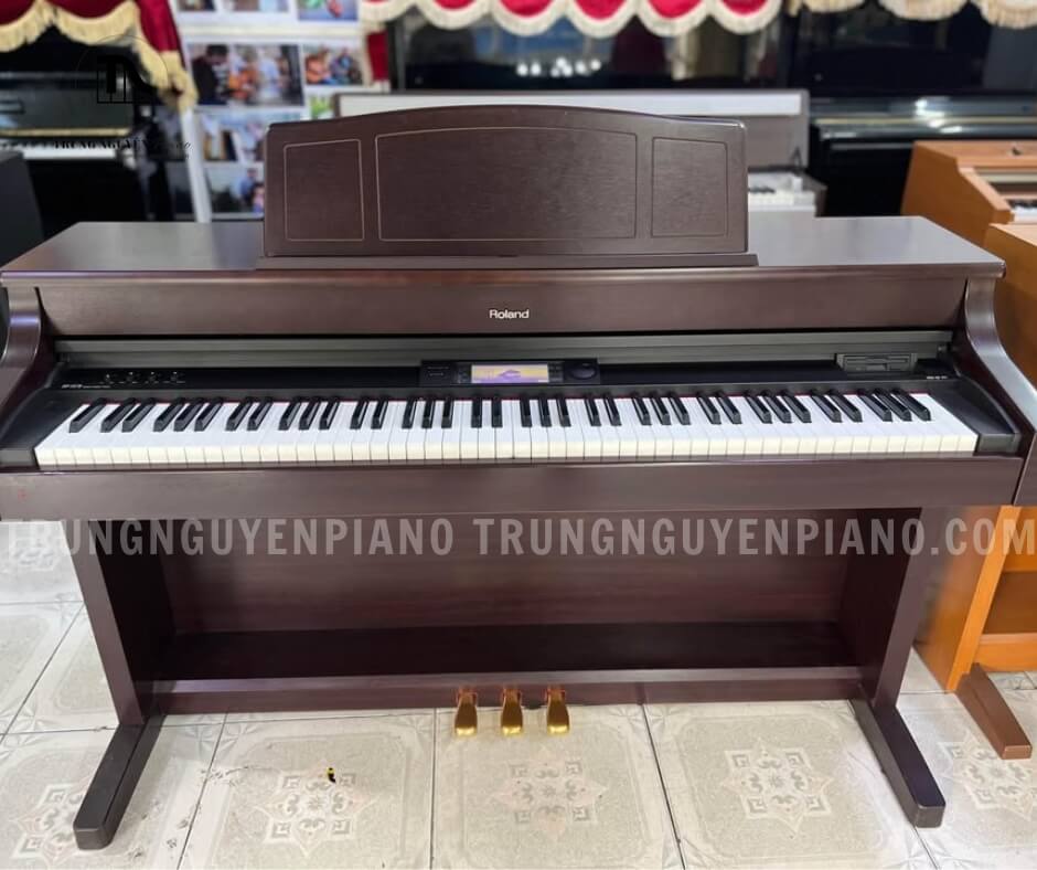 Piano điện Roland HP557