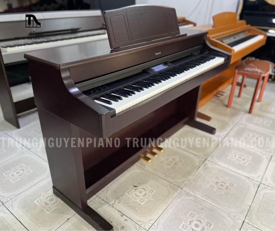 Piano điện Roland HP557 là lựa chọn hoàn hảo cho người mua piano truyền thống