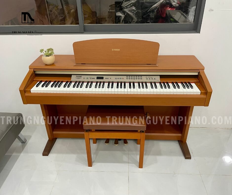 Piano điện Yamaha YDP223 6 Piano điện Yamaha YDP223 có thiết kế sang trọng