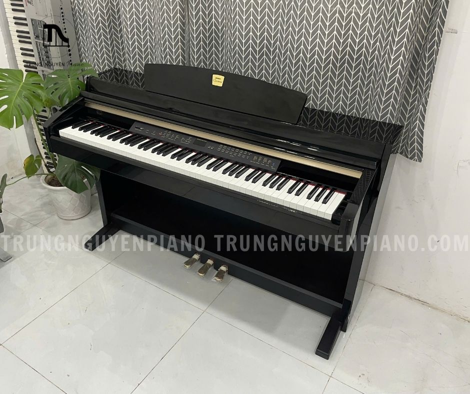 Piano Điện Yamaha CLP 240 PE - Trung Nguyên Piano