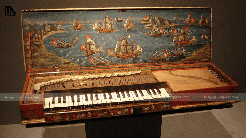 Đàn piano có tên gọi khác là gì? Tên gọi và lịch sử phát triển của piano 2 Clavichord sử dụng cơ chế gõ vào dây đàn