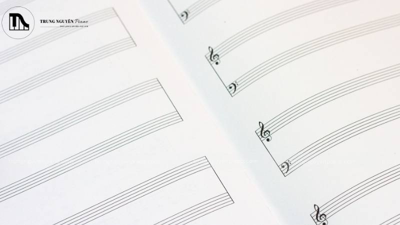 Vạch nhịp là các đường thẳng đứng chia khuông nhạc