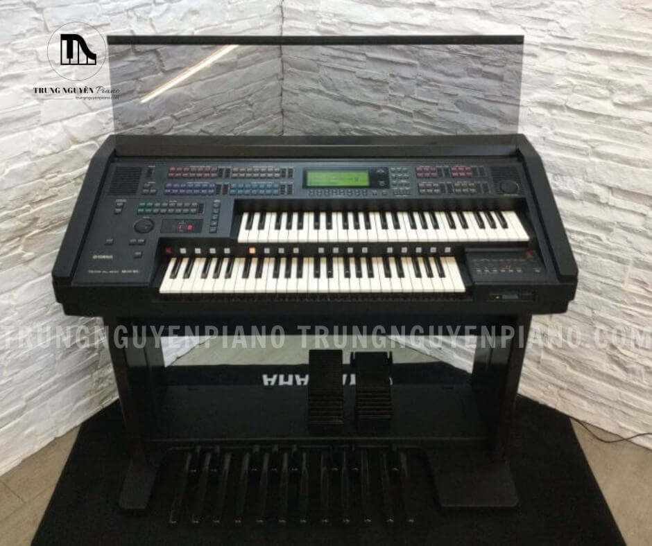 Yamaha EL900B sở hữu thiết kế tinh tế và hiện đại
