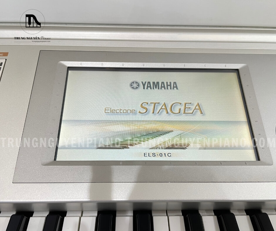 Đàn 2 tầng Electone Yamaha ELS02C 3 Màn hình của Đàn 2 tầng Electone Yamaha ELS02C