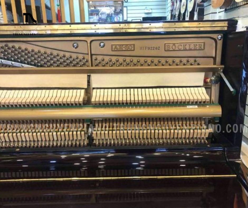 Đàn Piano Bockler AH30 được sản xuất theo công nghệ tiên tiến của Đức