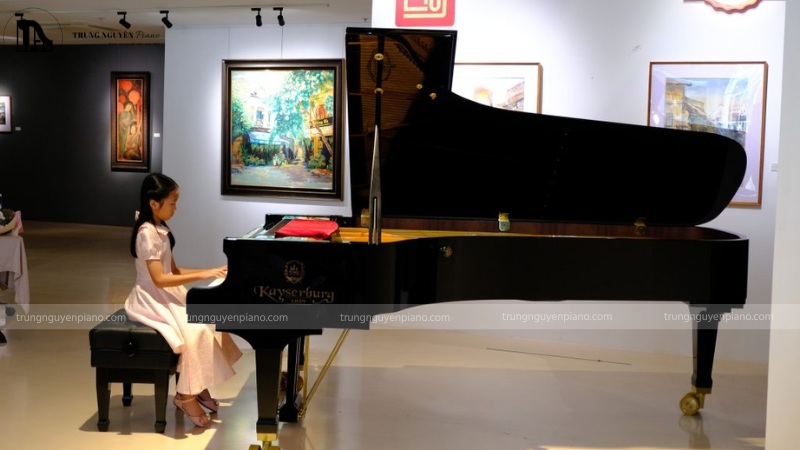 Hình ảnh đàn piano cơ cho trẻ em