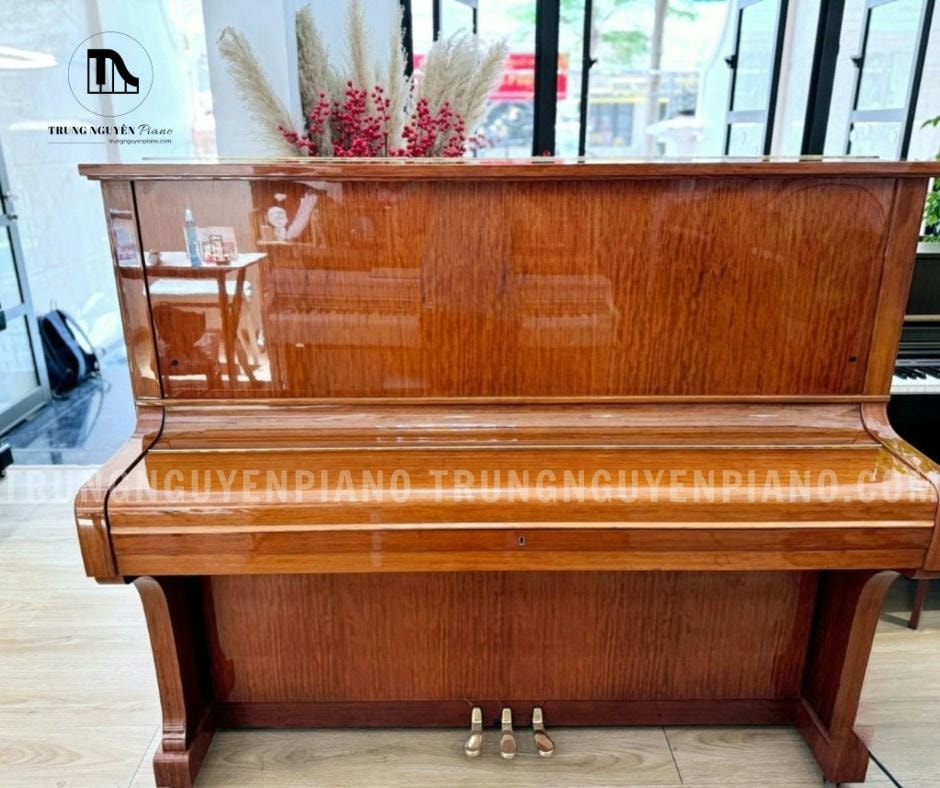 Đàn Piano Kawai BL61 Mahogany 20 Với chiều cao 127cm, Kawai BL61 Mahogany phù hợp với nhiều không gian nội thất