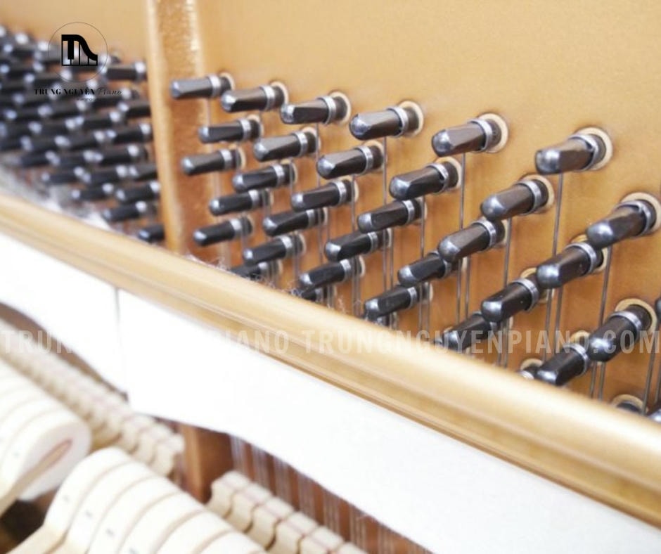Đàn Piano Kawai BS30 3 Đàn piano Kawai BS30 có dây đàn làm từ thép cường độ cao
