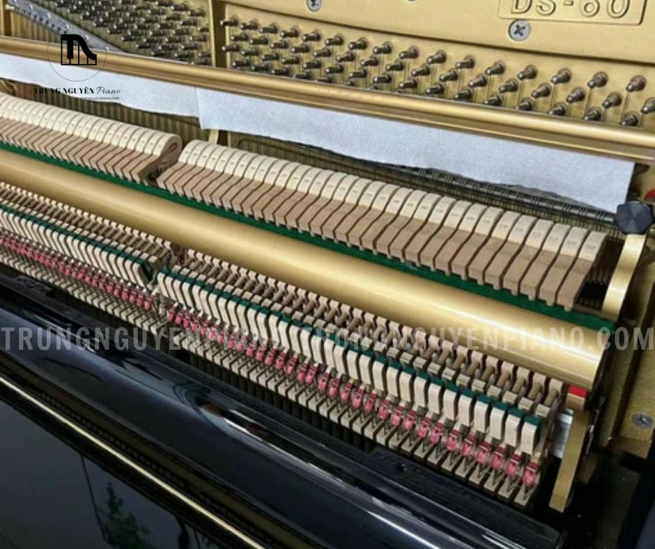 Đàn Piano Kawai DS60 5 Đàn Piano Kawai DS60 có búa đàn được làm từ lõi gỗ gụ, bọc nỉ hai bên