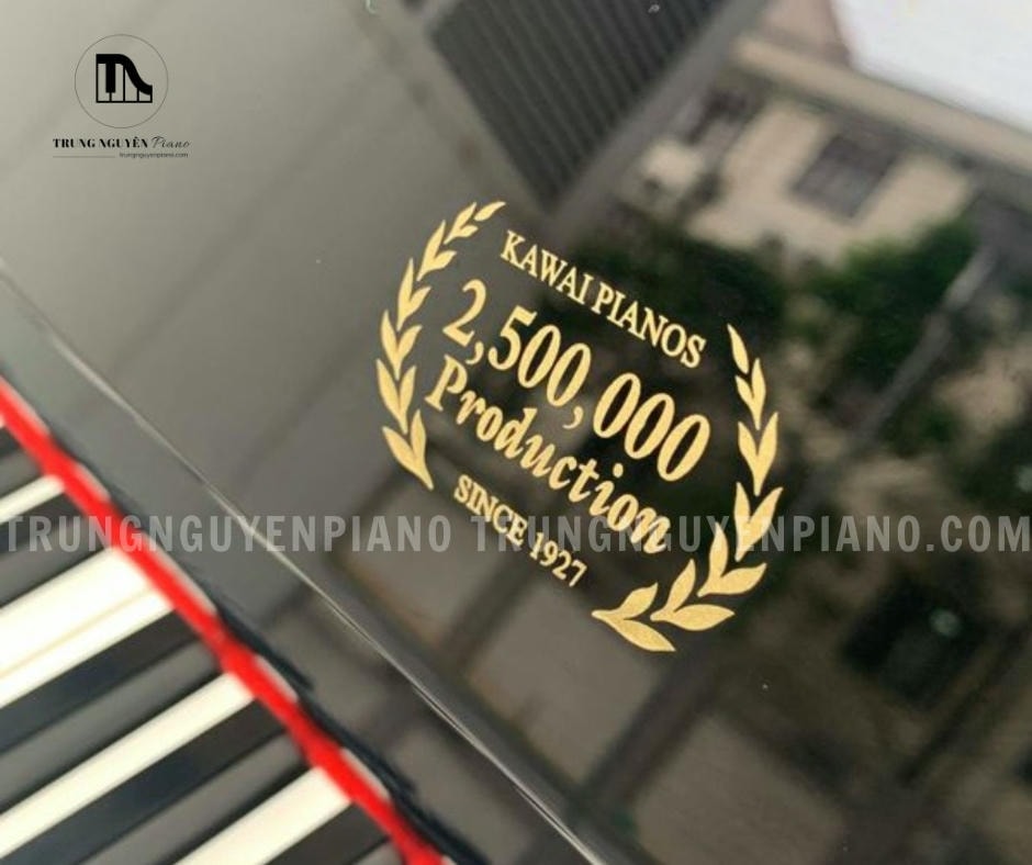 Đàn Piano Kawai K55 3 Đàn Piano Kawai K55 có âm sắc phong phú, độ vang tốt, mang đến trải nghiệm âm nhạc tuyệt vời cho người chơi