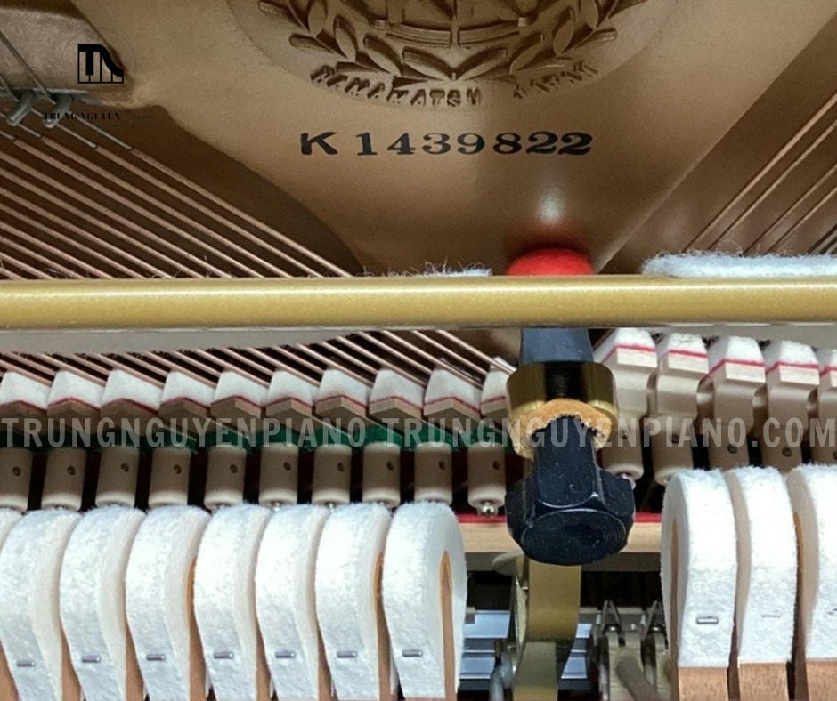 Đàn Piano Kawai KL32WG 15 Búa đàn piano Kawai KL32WG được làm từ chất liệu nỉ lông cừu