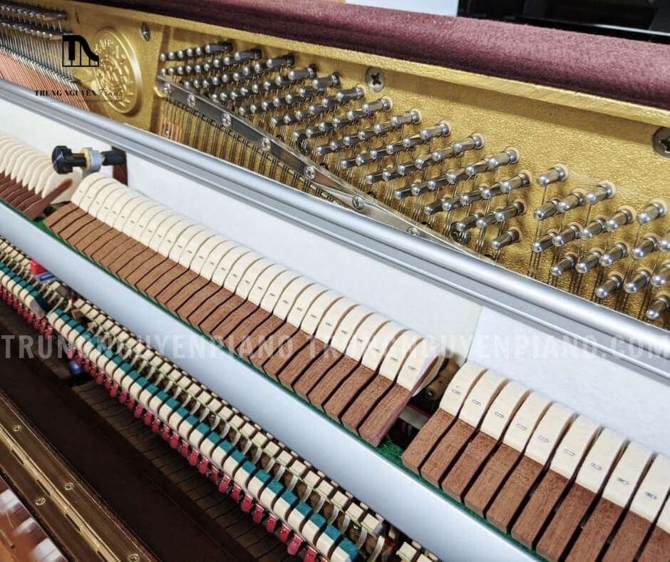 Đàn Piano Kawai KL51 8 Kawai KL51 được đánh giá cao về chất lượng âm thanh đậm chất cổ điển