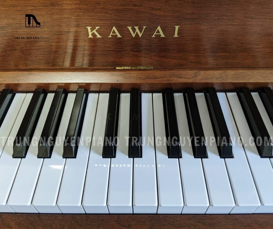 Đàn Piano Kawai KL51 19 Kawai KL51 được trang bị bộ máy cơ Millennium III Action độc quyền của Kawai