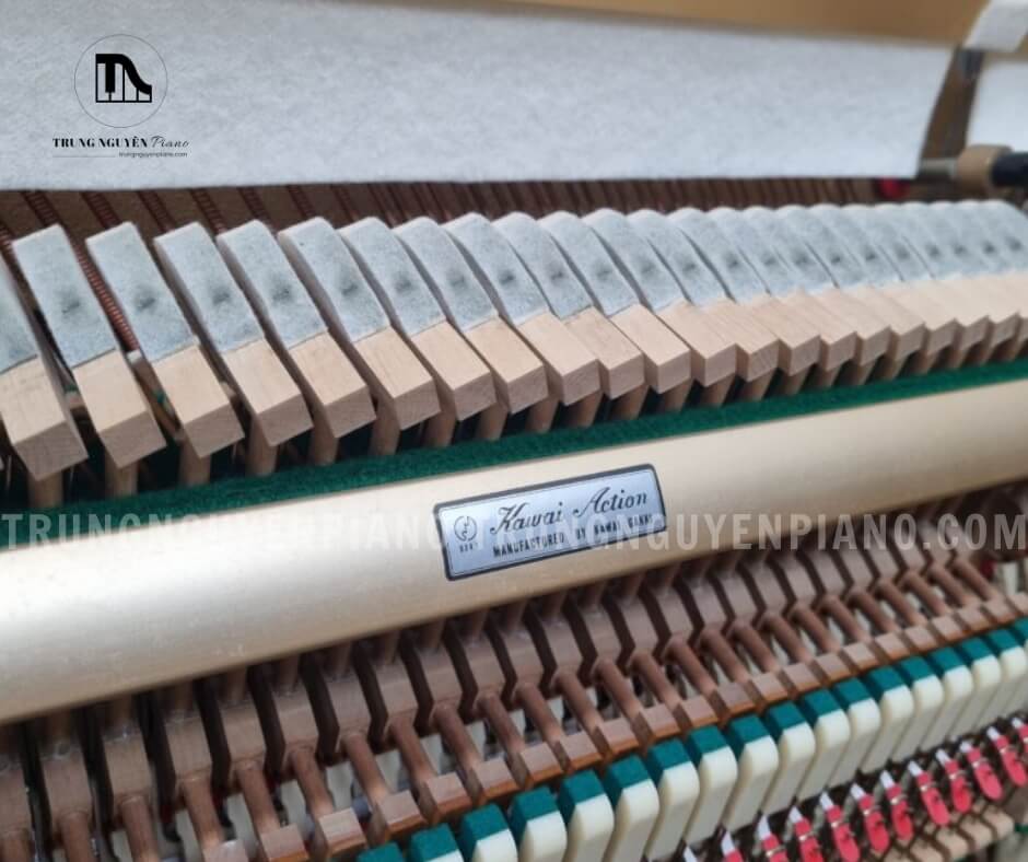 Đàn Piano Kawai KU1D 6 Đàn Piano Kawai KU1D mang đến âm thanh ấm áp, trầm ấm và sâu lắng