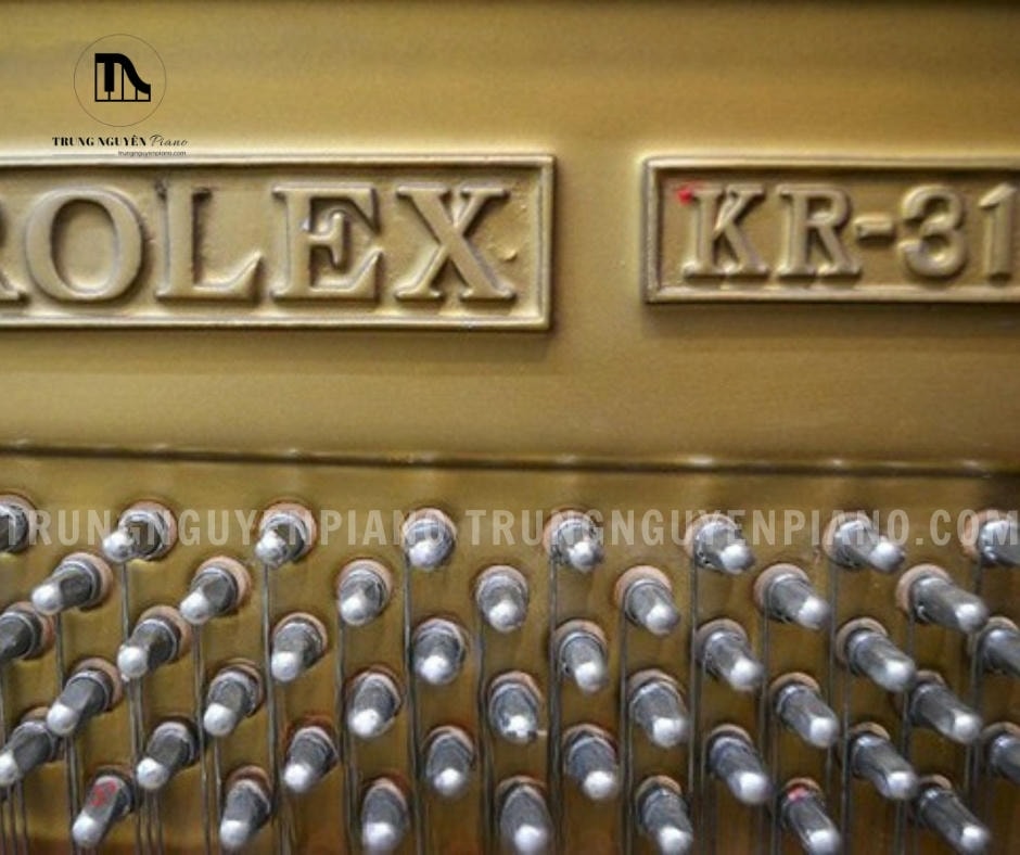 Đàn Piano Rolex KR31 5 Dây đàn Piano Rolex KR31 được làm từ thép chắc chắn