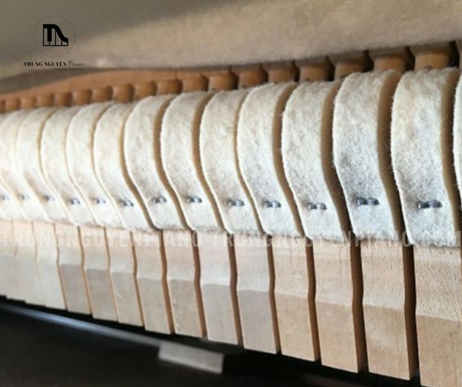 Đàn Piano Yamaha MC1AWnC 7 Cơ chế búa Đàn Piano Yamaha MC1AWnC phản hồi nhanh nhạy