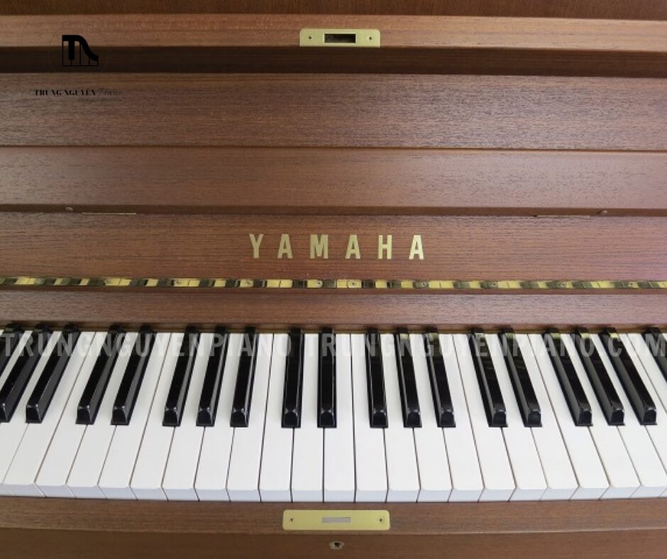 Đàn Piano Yamaha U7B 15 Bàn phím 88 phím của piano Yamaha U7B được chế tạo từ Phenolic Resin