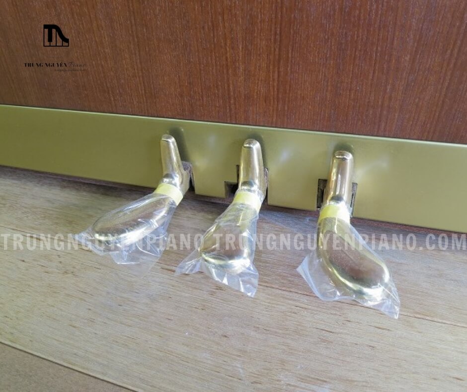 Đàn Piano Yamaha U7B 7 Pedal của Đàn Piano Yamaha U7B