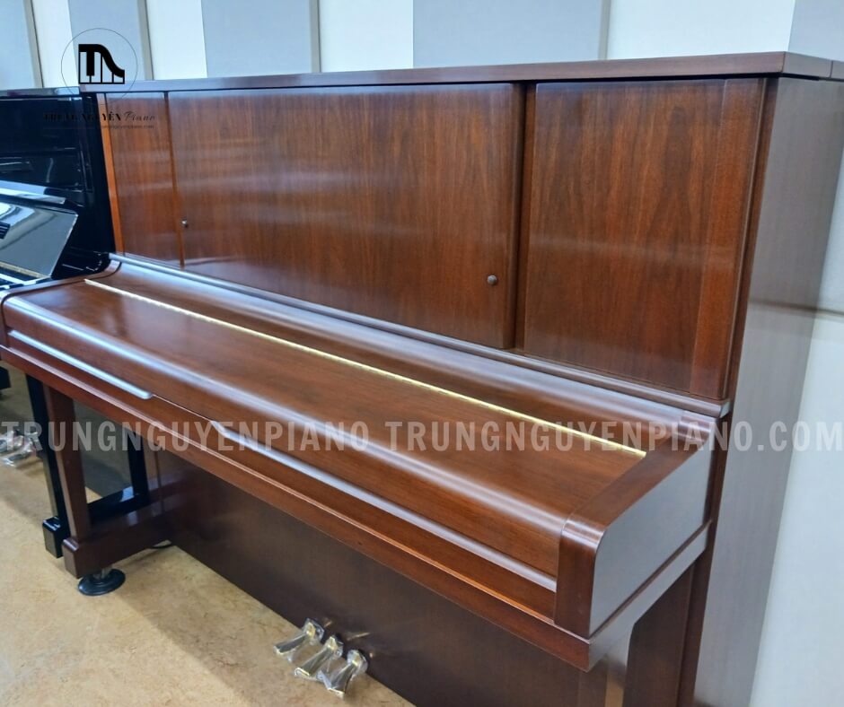 Đàn Piano Yamaha UX10Wn nổi bật với thiết kế nhỏ gọn