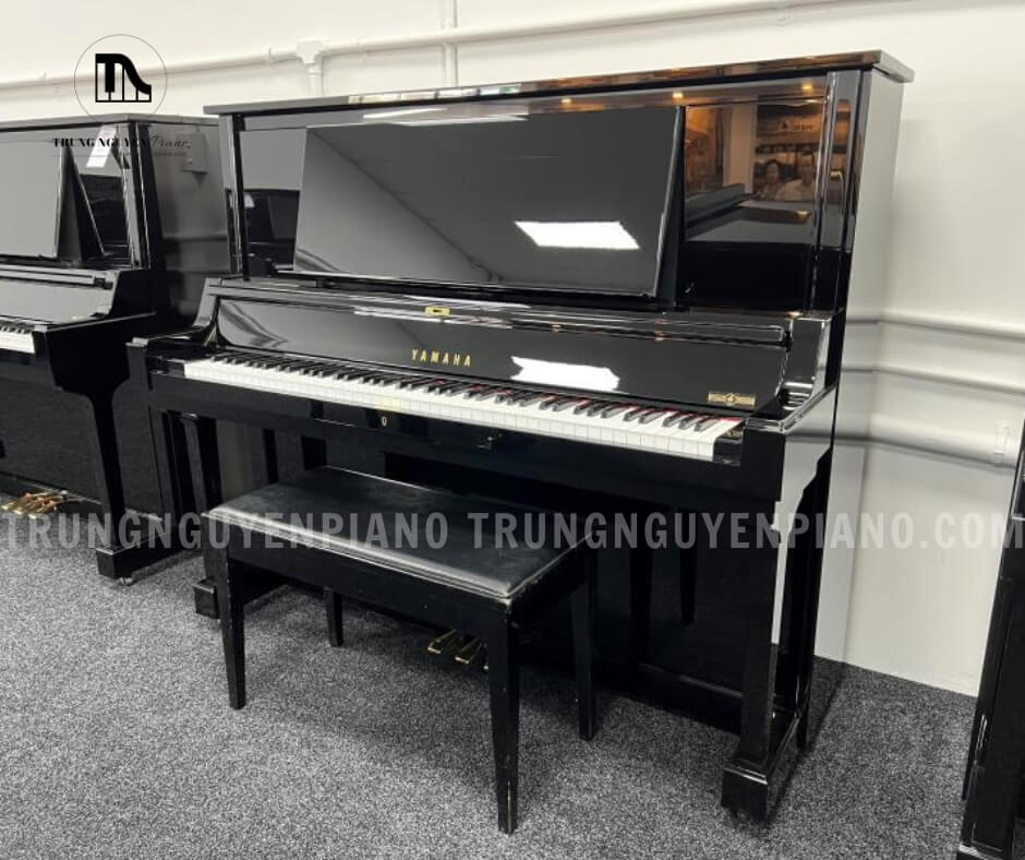Đàn Piano Yamaha UX5