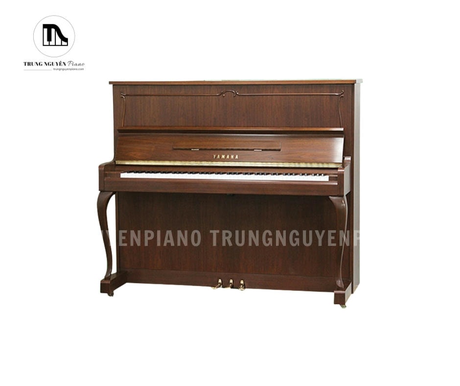 Đàn Piano Yamaha UX500WnC sang trọng với lớp vỏ gỗ óc chó bóng loáng