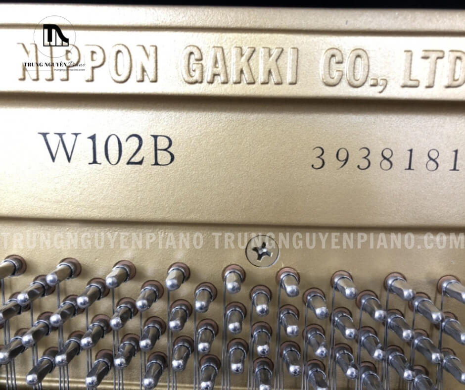 Đàn Piano Yamaha W102 3 Đàn Piano Yamaha W102 kế thừa những cải tiến của W101