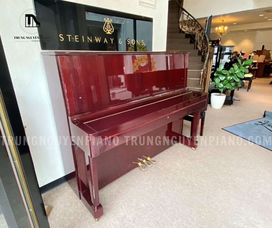 Đàn Piano Yamaha W108B 5 Yamaha W108B có thiết kế hiện đại, pha trộn nét cổ điển