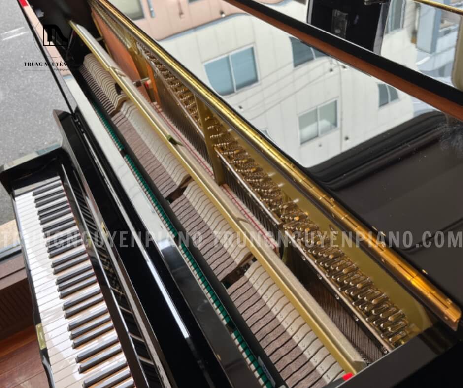 Đàn Piano Yamaha YUS3 6 Đàn Piano Yamaha YUS3 có cơ chế hoạt động mượt mà