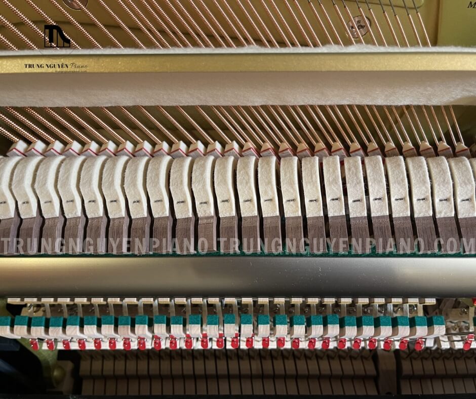 Đàn Piano Yamaha YUS5 3 Búa đàn Đàn Piano Yamaha YUS5 cao cấp tương tự mẫu SU7